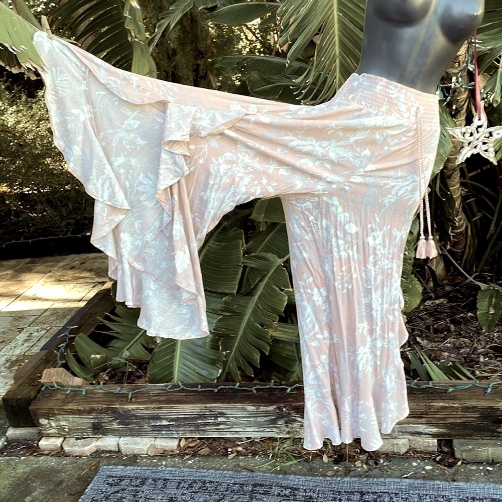 Sound style floral ruffled, wide, leg pants